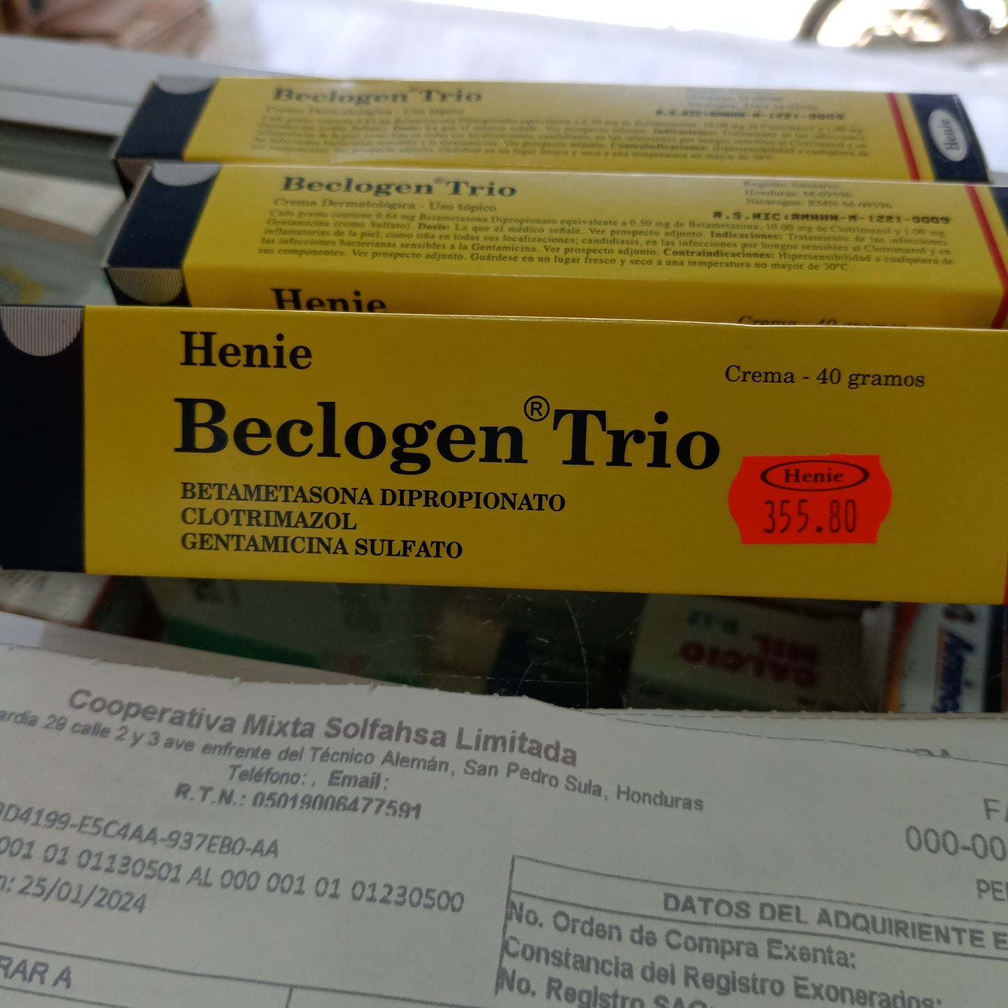 BECLOGEN TRIO 40 gramos