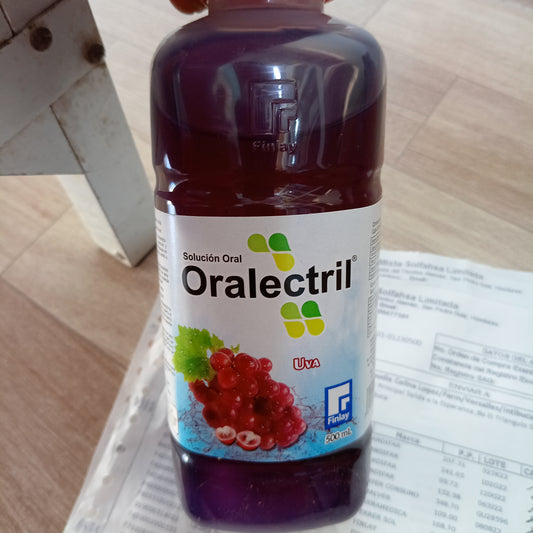 ORALECTRIL UVA 500ML SOLFARMA